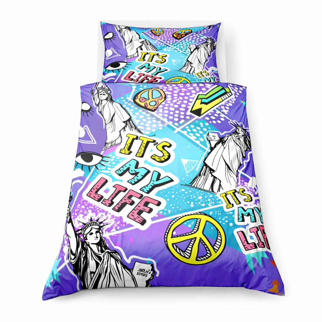 Bedding set with Statue of Liberty and 'It's My Life' text design on a white background
